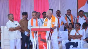  BSY Vs Jagadish Shettar: ಜಗದೀಶ್ ಶೆಟ್ಟರ್ ಅವರನ್ನು ಮನೆಗೆ ಕಳಿಸ್ತೇನೆ: ಬಿಎಸ್‌ವೈ