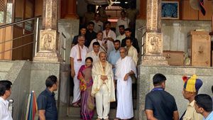  ದಕ್ಷಿಣ ಕನ್ನಡ: ಬಿಜೆಪಿ ಟಿಕೆಟ್‌ ಘೋಷಣೆ ಬೆನ್ನಲ್ಲೇ ಮುಖ್ಯಮಂತ್ರಿ ಬೊಮ್ಮಾಯಿ ದೇವಾಲಯಗಳ ಭೇಟಿ
