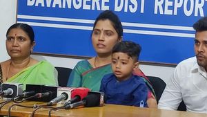  ಮಾಯಕೊಂಡ: ಪಕ್ಷೇತರರಾಗಿ ಸ್ಪರ್ಧಿಸುವುದಾಗಿ ಸುಳಿವು ನೀಡಿದ ಸವಿತಾ ಬಾಯಿ ಮಲ್ಲೇಶ್ ನಾಯ್ಕ್