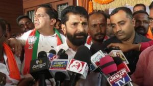  CT Ravi Challenges Congress: ಕಾಂಗ್ರೆಸ್‌ಗೆ ಜಗದೀಶ್ ಶೆಟ್ಟರ್ ಸಿಎಂ ಅಭ್ಯರ್ಥಿ ಎಂದು ಘೋ‍ಷಿಸುವ ತಾಕತ್ತು ಇದ್ಯಾ? 