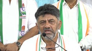  DK Shivakumar: ನನ್ನನ್ನು ರಾಜಕೀಯವಾಗಿ ಮುಗಿಸುವ ಷಡ್ಯಂತ್ರ ನಡೆಯುತ್ತಿದೆ; ಡಿಕೆ ಶಿವಕುಮಾರ್ ಆರೋಪ