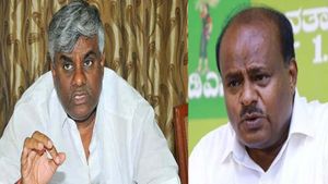 ಹಾಸನ ಟಿಕೆಟ್ ವಿಚಾರದಲ್ಲಿ' ಶಕುನಿಗಳು ನನ್ನ ಅಣ್ಣನ ಬ್ರೈನ್ ವಾಶ್ ಮಾಡುತ್ತಿದ್ದಾರೆ': ಎಚ್ ಡಿ ಕುಮಾರಸ್ವಾಮಿ 