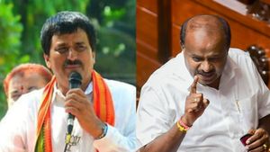  Kumaraswamy vs Yogeshwar: ಚನ್ನಪಟ್ಟಣದಲ್ಲಿ ಒಕ್ಕಲಿಗ ನಾಯಕರ ಪೈಪೋಟಿ- ಸಮಬಲದ ಸಂಘರ್ಷ ನಿರೀಕ್ಷೆ, ಇನ್‌ಸೈಡ್‌ ಸ್ಟೋರಿ
