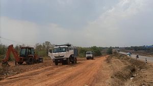 ಕೊನೆಗೂ ಹುಬ್ಬಳ್ಳಿ-ಧಾರವಾಡ ಬೈಪಾಸ್‌ ರಸ್ತೆ ಅಗಲೀಕರಣ ಆರಂಭ 