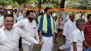 YSV Datta : ಕಡೂರು ರಾಜಕೀಯ; ಜೆಡಿಎಸ್‌ನಿಂದಲೇ ವೈ. ಎಸ್. ವಿ. ದತ್ತಾ 