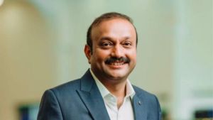 ಶಿವಮೊಗ್ಗ ಟಿಕೆಟ್; ಯಡಿಯೂರಪ್ಪ ಭೇಟಿಯಾದ ಈಶ್ವರಪ್ಪ ಪುತ್ರ! 