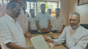  Karnataka election 2023: ಶಾಸಕ ಸ್ಥಾನಕ್ಕೆ ರಾಜೀನಾಮೆ ನೀಡಿದ ಎಂ.ಪಿ.ಕುಮಾರಸ್ವಾಮಿ