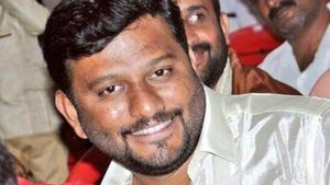 ಕೊನೆಗೂ ಹಾಸನದಿಂದ ಜೆಡಿಎಸ್‌ ಟಿಕೆಟ್‌ ಪಡೆದ ಸ್ವರೂಪ್ ಹೇಳಿದ್ದೇನು? 
