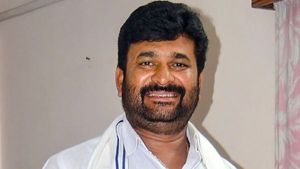 Vinay Kulkarni: ಧಾರವಾಡಕ್ಕೆ ನೋ ಎಂಟ್ರಿ: ಹೊಸ ಪ್ರಚಾರ ತಂತ್ರಕ್ಕೆ ಮೊರೆ ಹೋದ ವಿನಯ್‌ ಕುಲಕರ್ಣಿ- ಏನಿದು ತಿಳಿಯಿರಿ