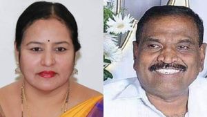  Bhavani Revanna: ಕಾಂಗ್ರೆಸ್‌ ನೋಟು, ಜೆಡಿಎಸ್‌ಗೆ ವೋಟು: ಅರಸೀಕೆರೆಯಲ್ಲಿ ಶಿವಲಿಂಗೇಗೌಡಗೆ  ಭವಾನಿ ರೇವಣ್ಣ ಠಕ್ಕರ್‌