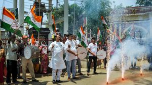  ಎರಡು ದಶಕಗಳ ಬಳಿಕ ಸಿಟಿ ರವಿ ತವರು ಜಿಲ್ಲೆ ಚಿಕ್ಕಮಗಳೂರಿನಲ್ಲಿ ಮರುಕಳಿಸಿದ ಕಾಂಗ್ರೆಸ್ ವೈಭವ- ಕೇಸರಿಗೆ 'ಕೈ' ಕೊಟ್ಟ ಜನ