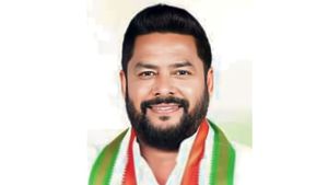 ಬಳ್ಳಾರಿ ಕಾಂಗ್ರೆಸ್‌ ಶಾಸಕ ನಾಗೇಂದ್ರಗೆ ಕತ್ತಿ ಝಳಪಿಸಿ ಬೆದರಿಕೆ: ಇಬ್ಬರ ಬಂಧನ