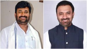 ಸಚಿವ ಸ್ಥಾನಕ್ಕಾಗಿ ಇನ್ನಿಲ್ಲದ ಕಸರತ್ತು: ಧಾರವಾಡದಲ್ಲಿ ಯಾರ ಪಾಲಿಗೆ ಮಂತ್ರಿ ಪಟ್ಟ?