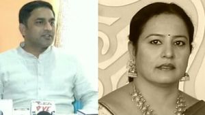  ನಾವು ಗೂಂಡಾಗಿರಿ ರಾಜಕಾರಣ ಮಾಡಿದವರಲ್ಲ: ಪ್ರೀತಂ ಗೌಡಗೆ ಭವಾನಿ ರೇವಣ್ಣ ಪರೋಕ್ಷ ವಾಗ್ದಾಳಿ
