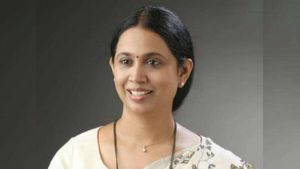 Lakshmi Hebbalkar Profile: ಮೊದಲ ಬಾರಿಗೆ ಸಚಿವೆ, ಬೆಳಗಾವಿ ಭಾಗದ ಪ್ರಭಾವೀ ಮಹಿಳಾ ರಾಜಕಾರಣಿ 