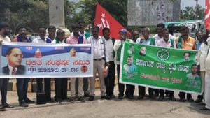 Mysuru: ಬಿಜೆಪಿ ಸಂಸದನನ್ನು ರಕ್ಷಿಸುತ್ತಿದೆ: ಕುಸ್ತಿಪಟುಗಳ ಮೇಲಿನ ಲೈಂಗಿಕ ದೌರ್ಜನ್ಯ ಖಂಡಿಸಿ ಪ್ರತಿಭಟನೆ, ಆಕ್ರೋಶ