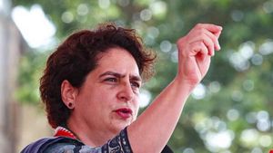  Priyanka Gandhi: ಕಳ್ಳದಾರಿಯಿಂದ ರಾಜ್ಯದಲ್ಲಿ ಬಿಜೆಪಿ ಅಧಿಕಾರಕ್ಕೆ; ಈ ಬಾರಿ 150 ಗ್ಯಾರಂಟಿ: ಪ್ರಿಯಾಂಕಾ ಗಾಂಧಿ