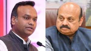 ಪಿಎಂ ಮೋದಿಗೆ ನಾಲಾಯಕ್ ಎಂದ ಖರ್ಗೆಯನ್ನು ಸೋಲಿಸಿ: ಮತದಾರರಿಗೆ ಬೊಮ್ಮಾಯಿ ಕರೆ