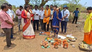 ಅಂಕೋಲಾದಲ್ಲಿ ಮೋದಿ ಪ್ರಚಾರ ಸಮಾವೇಶ: ಕಾರ್ಯಕ್ರಮದ ಯಶಸ್ಸಿಗೆ ಶಾಸಕಿಯಿಂದ ಗಣಹೋಮ