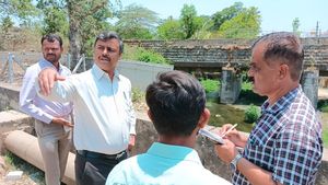 ಶಿವಮೊಗ್ಗ; ಮಳೆ ಮುಂಜಾಗ್ರತೆ, ವಿವಿಧ ಸ್ಥಳಗಳಿಗೆ ಡಿಸಿ ಭೇಟಿ 