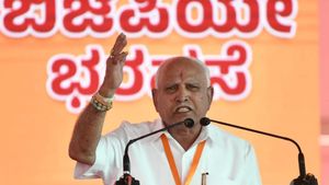 ತಮ್ಮ ಕ್ಷೇತ್ರದಲ್ಲಿಯೇ ಸಿದ್ದರಾಮಯ್ಯ ಸೋಲುತ್ತಾರೆ-ಯಡಿಯೂರಪ್ಪ ಭವಿಷ್ಯ