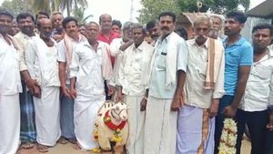  Bandur Sheep: ಬಂಡೂರು ಟಗರಿಗೆ ಬಂಪರ್ ಬೆಲೆ: 1.1 ಲಕ್ಷ ಕೊಟ್ಟು ಖರೀದಿ ಮಾಡಿದ ರೈತ, ಅದ್ದೂರಿ ಮೆರವಣಿಗೆ