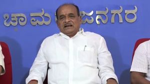  ಕೆಲವೇ ದಿನಗಳಲ್ಲಿ ಉಪಸಭಾಪತಿ ಹುದ್ದೆ ಅಲಂಕರಿಸಲಿರುವ ಸಿ.ಪುಟ್ಟರಂಗಶೆಟ್ಟಿ ಅವರ ರಾಜಕೀಯ ಹಾದಿ, ಇಲ್ಲಿದೆ ವಿವರ