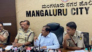 ನೈತಿಕ ಪೊಲೀಸ್‌ಗಿರಿ ಹತ್ತಿಕ್ಕಲು ಆಂಟಿ ಕಮ್ಯೂನಲ್‌ ವಿಂಗ್‌ ಸ್ಥಾಪನೆ: ಜಿ ಪರಮೇಶ್ವರ್‌ 
