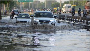  Karnataka Rain: ರಾಜ್ಯದಲ್ಲಿ ಮುಂಗಾರು ಚುರುಕು: ಮುಂದಿನ 48 ಗಂಟೆಗಳಲ್ಲಿ ಈ ಜಿಲ್ಲೆಗಳಲ್ಲಿ ಭಾರಿ ಮಳೆ