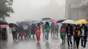 Karnataka Monsoon: ರಾಜ್ಯದ ಹಲವು ಜಿಲ್ಲೆಗಳಲ್ಲಿ ಜೂನ್‌ 27 & 28ರಂದು ಭಾರೀ ಮಳೆ ಮುನ್ಸೂಚನೆ