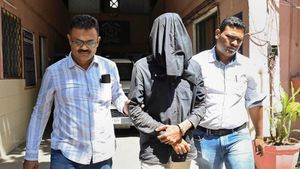 Mumbai: ಕುಕ್ಕರ್, ಮಿಕ್ಸಿಯಲ್ಲಿ ಸರಸ್ವತಿ ದೇಹದ ತುಂಡುಗಳನ್ನು ಕಂಡು ವಾಂತಿ ಮಾಡಿಕೊಂಡ ಪೊಲೀಸರು!