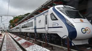 Vande Bharat Express: ಮೆಜೆಸ್ಟಿಕ್‌ನಿಂದ ಯಶವಂತಪುರ, ಧಾರವಾಡದಿಂದ ಹುಬ್ಬಳ್ಳಿಗೆ 410 ರೂಪಾಯಿ- ಸಂಭ್ರಮದ ಬಳಿಕ ಬೆಚ್ಚಿಬಿದ್ದ ಜನ