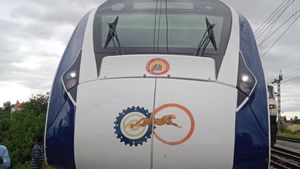 Vande Bharat Express: ಧಾರವಾಡ-ಬೆಂಗಳೂರು ವಂದೇ ಭಾರತ್ ಎಕ್ಸ್‌ಪ್ರೆಸ್‌ಗೆ ಮೊದಲ ಬಲಿ