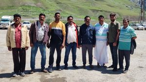  Amarnath Yatra: ಅಮರನಾಥ ಯಾತ್ರೆಗೆ ತೆರಳಿದ್ದ ಚನ್ನಗಿರಿಯ 8 ಮಂದಿ ಸೇಫ್‌