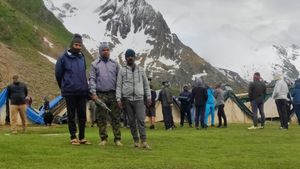 Amarnath Yatra: ಸುರಕ್ಷಿತವಾಗಿ ಬೆಲ್ತಾಲ್ ಬೇಸ್‌ಗೆ ವಾಪಾಸಾದ ಕಾಫಿನಾಡಿಗರು 