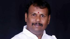 ಸಭೆಯಲ್ಲೇ ಹೃದಯಾಘಾತ: ಚಿತ್ರದುರ್ಗದ ಬಿಜೆಪಿ ಮುಖಂಡ ಸಿದ್ದೇಶ್ ಯಾದವ್ ನಿಧನ