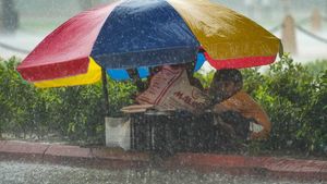 Heavy Rain: ಭಾರೀ ಮಳೆಯಿಂದ ಧಾರವಾಡ ಜಿಲ್ಲೆಯ ಹಲವೆಡೆ ಅಪಾರ ಹಾನಿ, ಇಲ್ಲಿದೆ ವಿವರ