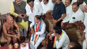 ಜೈನ ಮುನಿಗಳು, ಜೈನ ಬಸದಿಗಳ ರಕ್ಷಣೆಗೆ ಸರ್ಕಾರ ಬದ್ಧ: ಡಾ.ಜಿ.ಪರಮೇಶ್ವರ 