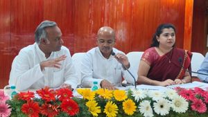 ಸಂಚಾರ ಸಮಯದಲ್ಲಿ ಜೀರೋ ಟ್ರಾಫಿಕ್ ಬೇಡ; ಸಚಿವ ಪ್ರಿಯಾಂಕ್‌ ಖರ್ಗೆ 
