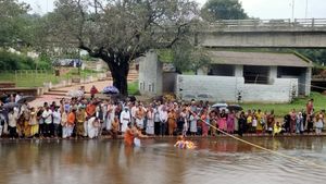 ಪೊಲಿಂಕಾನ ಉತ್ಸವ; ತಾಯಿ ಕಾವೇರಿಗೆ ನಮಿಸಿದ ಕೊಡವರು 