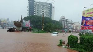  Rain Alert | ಕರಾವಳಿಯಲ್ಲಿ ವ್ಯಾಪಕ  ಮಳೆ: ಗುರುವಾರ, ಶುಕ್ರವಾರ ಯೆಲ್ಲೋ ಅಲರ್ಟ್‌- ಬೆಂಗಳೂರಿನ ಸ್ಥಿತಿಗತಿ ಏನು?