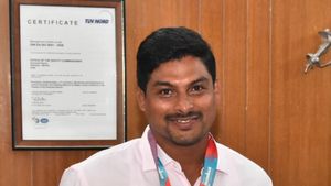 Govt employee; ಸದಾನಂದ ಅಮರಾಪುರ ಅಂತರಾಷ್ಟ್ರೀಯ ಐರನ್ ಮ್ಯಾನ್! 