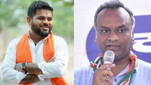  ಪ್ರಿಯಾಂಕ್‌ ಖರ್ಗೆ ವಿರುದ್ಧ ಸ್ಪರ್ಧಿಸಿದ್ದ ಬಿಜೆಪಿ ಅಭ್ಯರ್ಥಿ ಮಣಿಕಂಠ ರಾಥೋಡ್ ಬಂಧನ