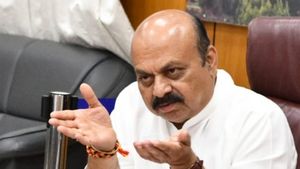 ಪಟಾಕಿ ಗೋದಾಮು ದುರಂತ ಸೂಕ್ತ ತನಿಖೆಯಾಗಲಿ; ಬಿಜೆಪಿಯಿಂದ ತಲಾ 1 ಲಕ್ಷ  ಲಕ್ಷ ಪರಿಹಾರ: ಬೊಮ್ಮಾಯಿ