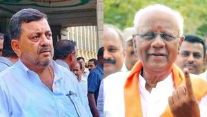 ಧಮ್‌ ಇದ್ರೆ ಹೈಸ್ಕೂಲ್‌ ಫೀಲ್ಡ್‌ಗೆ ಬರಲಿ: ಜಿಎಂ ಸಿದ್ದೇಶ್ವರಗೆ ಎಸ್.ಎಸ್.ಮಲ್ಲಿಕಾರ್ಜುನ್ ಹೀಗೆ ಸವಾಲಾಕಿದ್ದೇಕೆ?, ಇಲ್ಲಿದೆ ವಿವರ