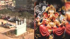  Ganesh Chaturthi 2023: ಹುಬ್ಬಳ್ಳಿ ಈದ್ಗಾ ಮೈದಾನದಲ್ಲಿ 11 ದಿನ ಗಣೇಶ ಪ್ರತಿಷ್ಠಾಪನೆಗೆ ಅನುಮತಿ ನೀಡುವಂತೆ ಒತ್ತಾಯ