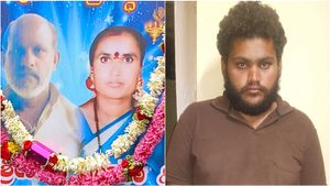 ಅರಕಲಗೂಡು: ವಿಧವೆ ಜೊತೆ ಸಂಬಂಧಕ್ಕೆ ಅಡ್ಡಿ, ತಂದೆ-ತಾಯಿಗೆ ವಿಷ ಹಾಕಿದ ಪಾಪಿ ಪುತ್ರ