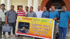 ಚಂದ್ರಯಾನ-3 ಯಶಸ್ಸಿಗಾಗಿ ಮೈಸೂರು ಬಿಜೆಪಿ ಮುಖಂಡರ ಮಂತ್ರಾಲಯ ಯಾತ್ರೆ