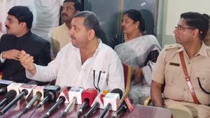  Shanti Sagara: ಸೂಳೆಕೆರೆಗೆ ತ್ಯಾಜ್ಯ ಹೋಗದಂತೆ ತಡೆಗೆ ಸೂಚನೆ: S.S.ಮಲ್ಲಿಕಾರ್ಜುನ್ ಭರವಸೆ