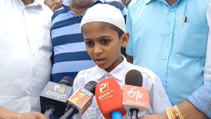  ತಮಿಳುನಾಡಿಗೆ ನೀರು ಬಿಟ್ಟಿರುವ ಸಿಎಂಗೆ ಬುದ್ಧಿನೇ ಇಲ್ಲ: ಮೂರನೇ ತರಗತಿ ಬಾಲಕನ ಆಕ್ರೋಶ